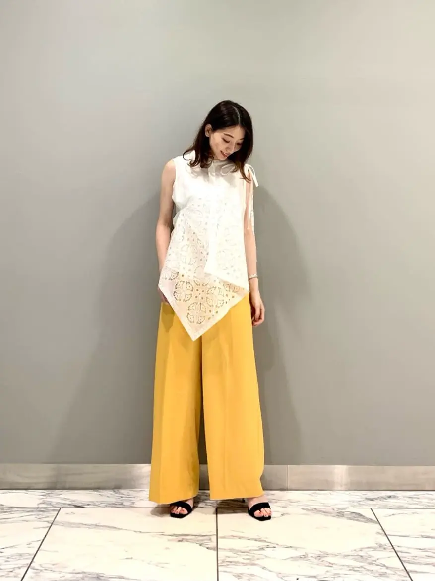 GRACE CONTINENTAL The Banquet eri コーディネート画像