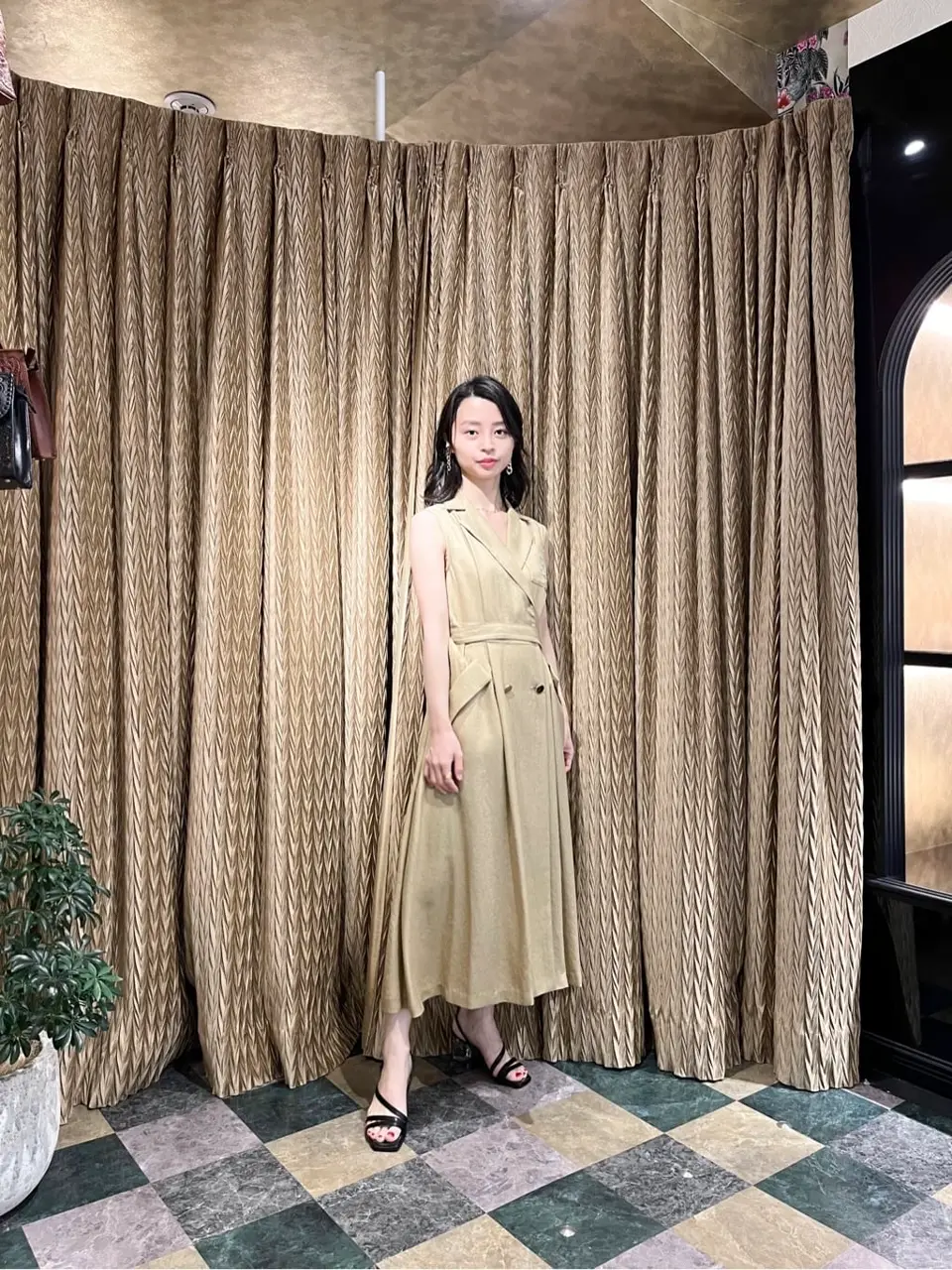 GRACE CONTINENTAL The Banquet yuri コーディネート画像