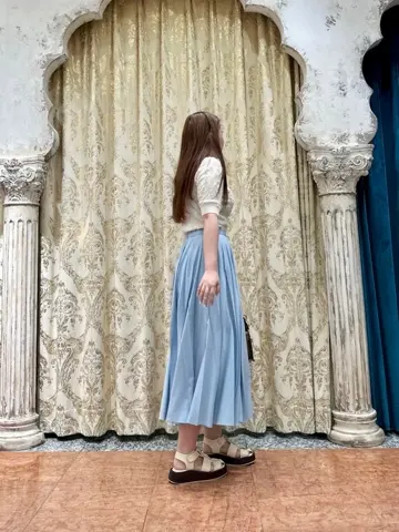 GRACE CONTINENTAL The Banquet 中根　里帆 コーディネート画像