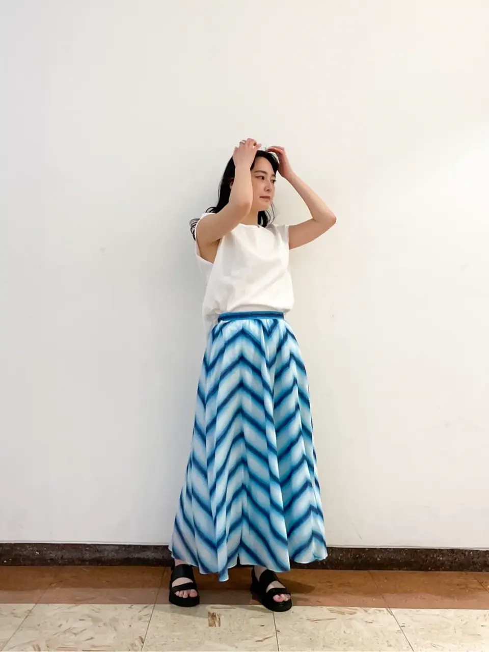 GRACE CONTINENTAL The Banquet SHOKO コーディネート画像