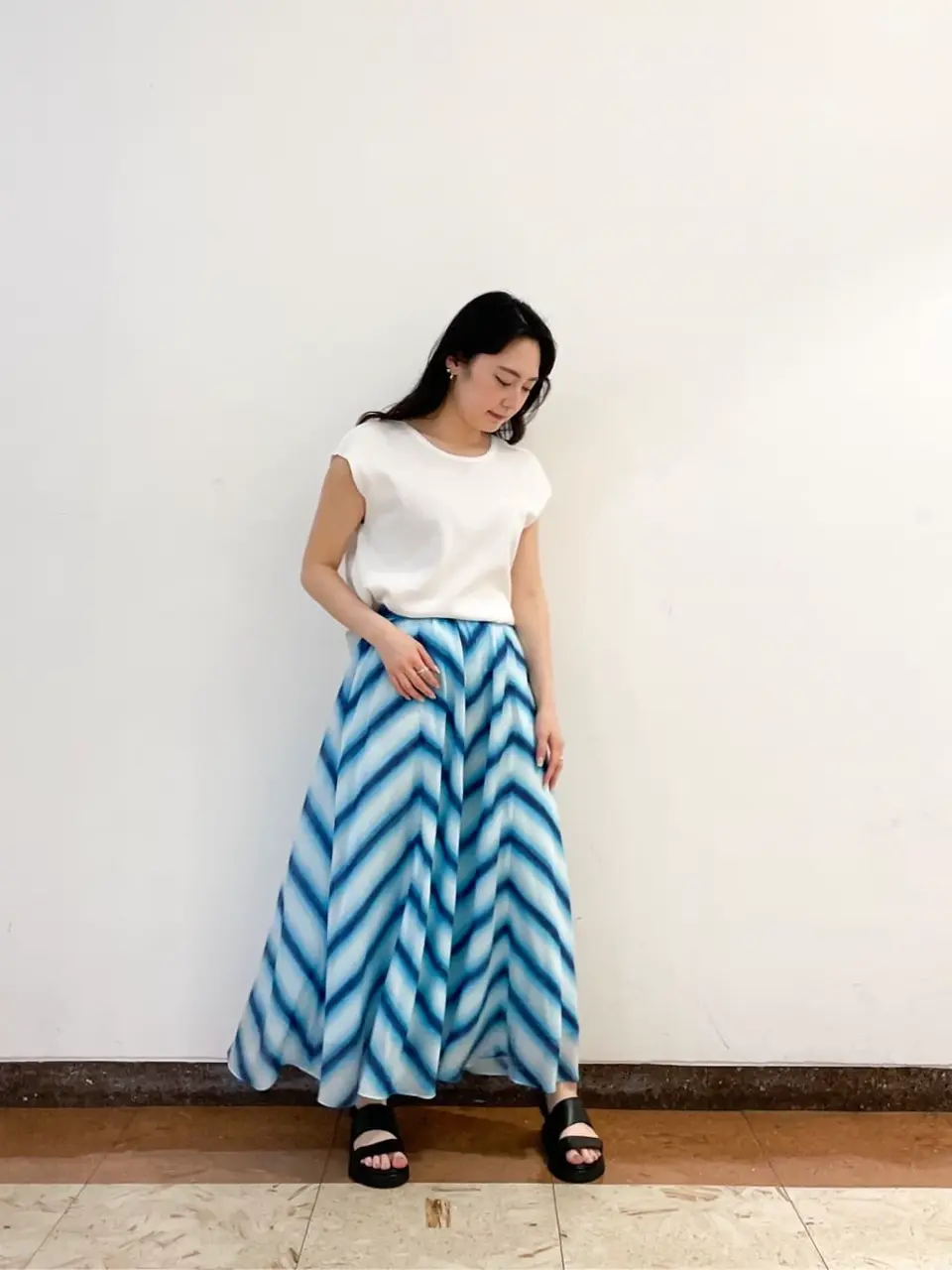 GRACE CONTINENTAL The Banquet SHOKO コーディネート画像