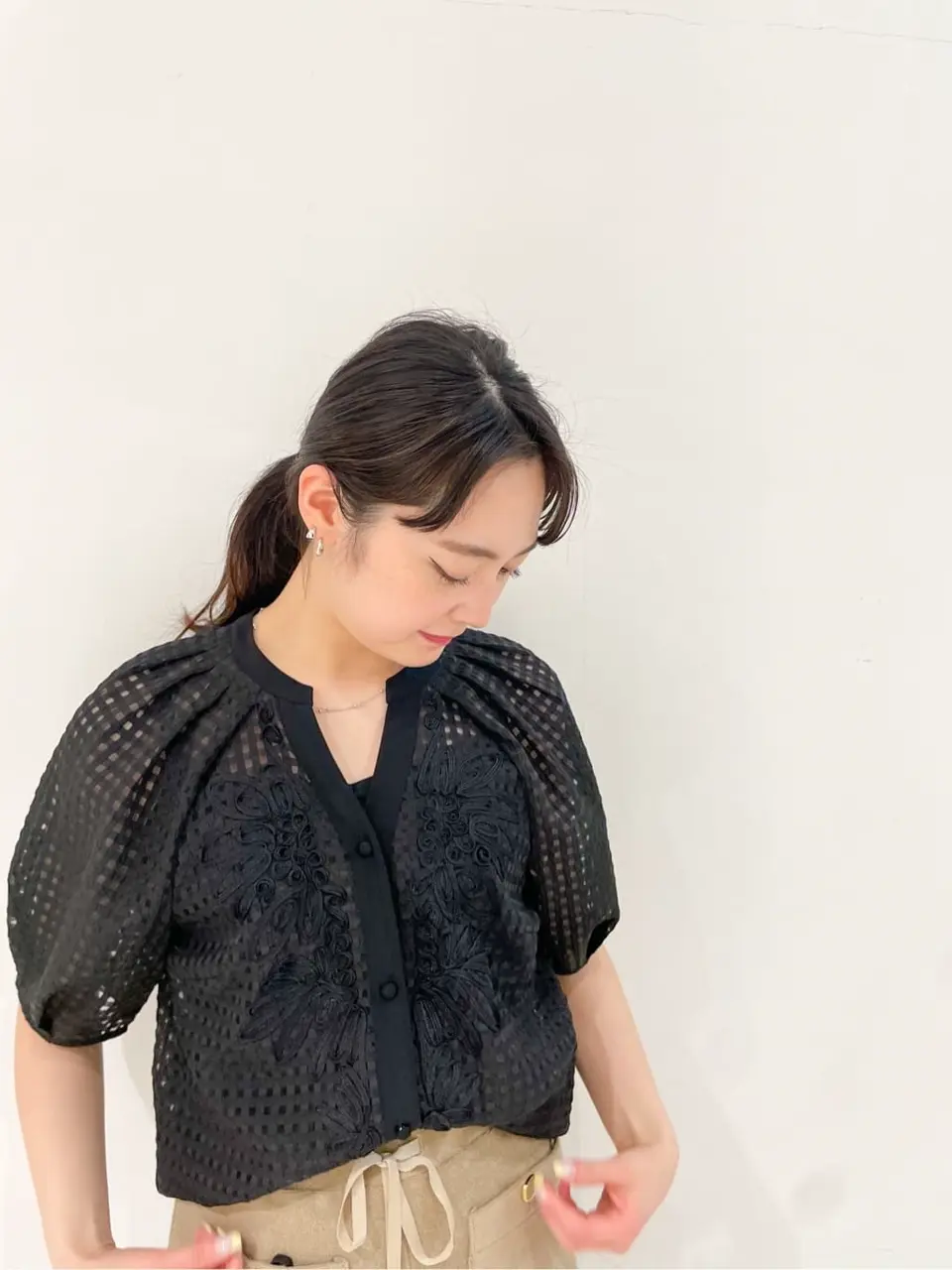 GRACE CONTINENTAL The Banquet SHOKO コーディネート画像