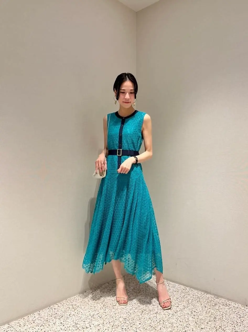 GRACE CONTINENTAL The Banquet 亀田 未希 コーディネート画像