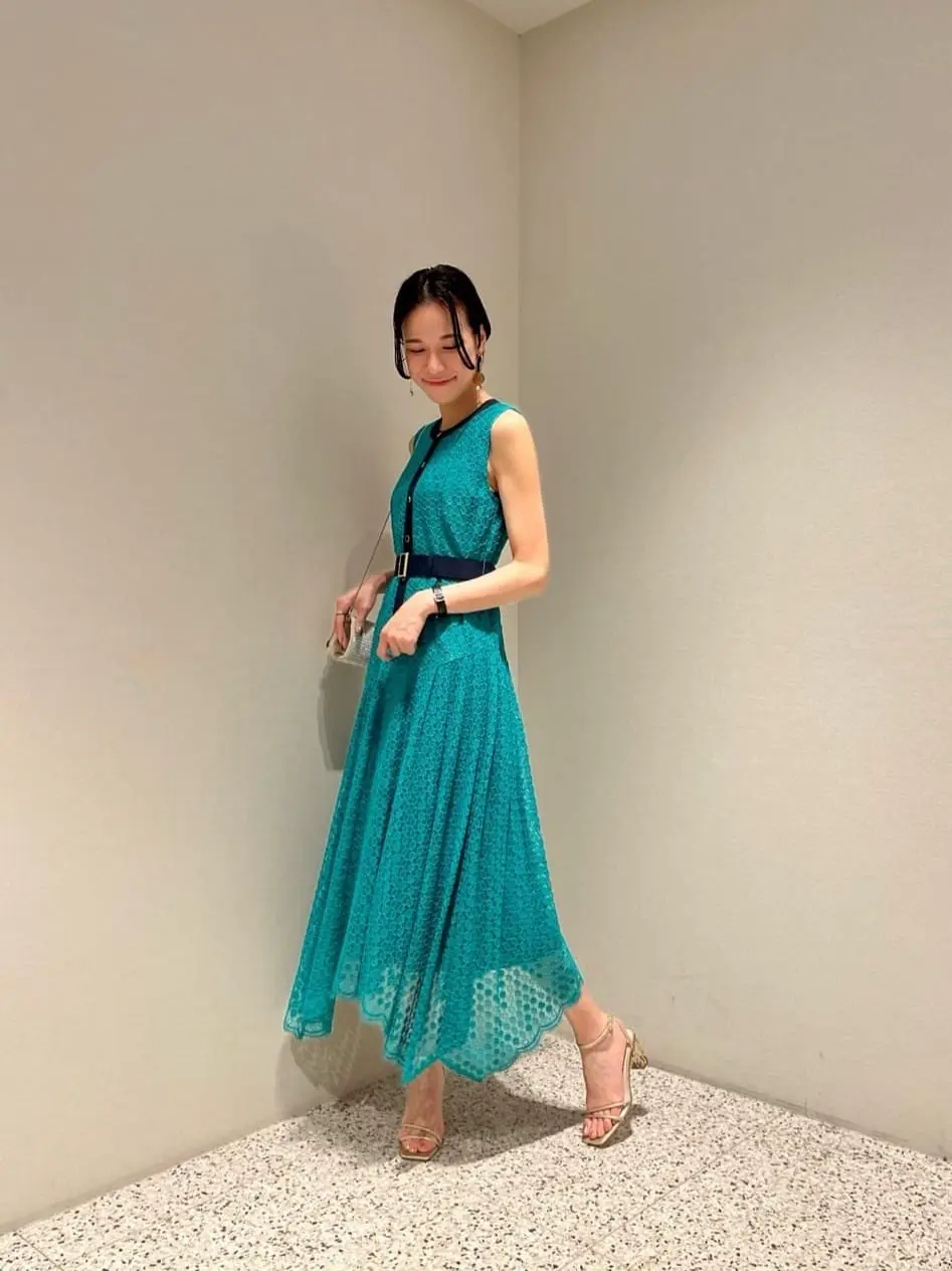 GRACE CONTINENTAL The Banquet 亀田 未希 コーディネート画像