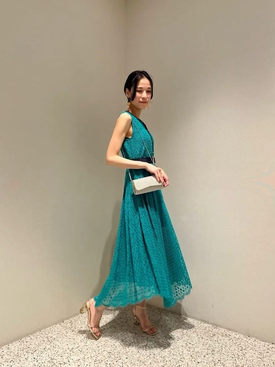 GRACE CONTINENTAL The Banquet 亀田 未希 コーディネート画像