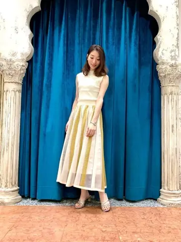 GRACE CONTINENTAL The Banquet eri コーディネート画像