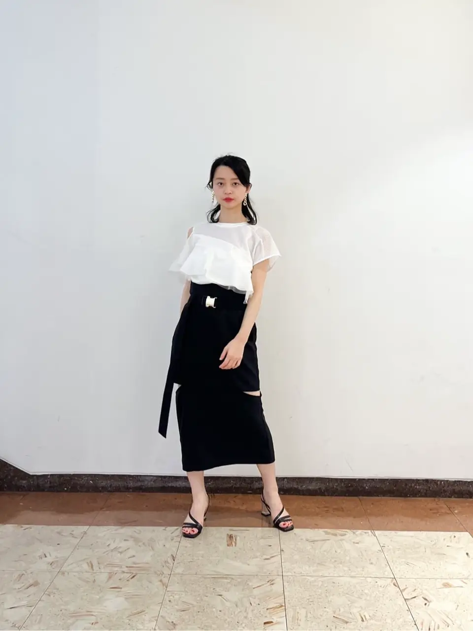 GRACE CONTINENTAL The Banquet yuri コーディネート画像