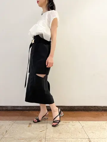 GRACE CONTINENTAL The Banquet yuri コーディネート画像