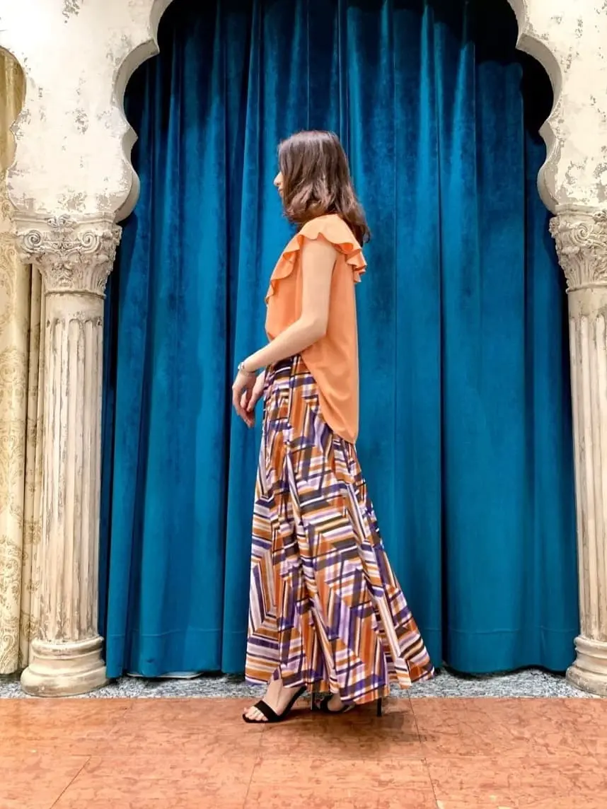 GRACE CONTINENTAL The Banquet eri コーディネート画像