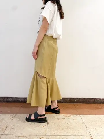 GRACE CONTINENTAL The Banquet SHOKO コーディネート画像