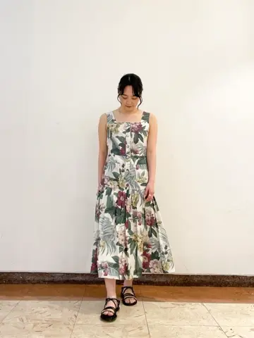 GRACE CONTINENTAL The Banquet SHOKO コーディネート画像