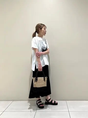 GRACE CONTINENTAL The Banquet 泉　智子 コーディネート画像