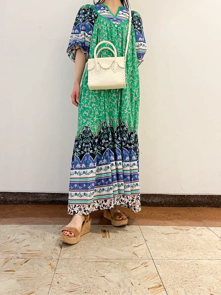 GRACE CONTINENTAL The Banquet yuri コーディネート画像