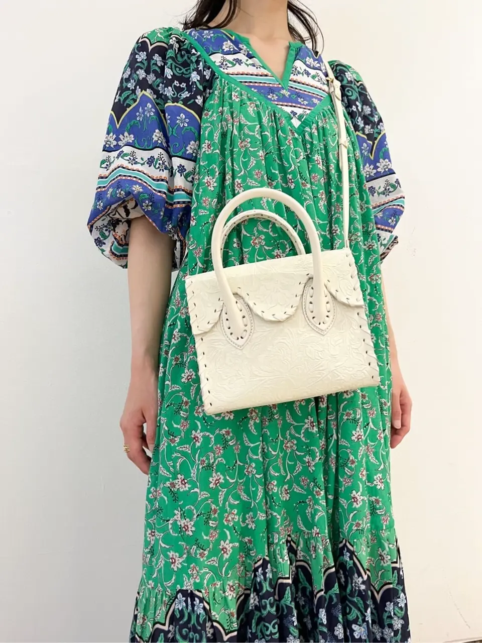 GRACE CONTINENTAL The Banquet yuri コーディネート画像