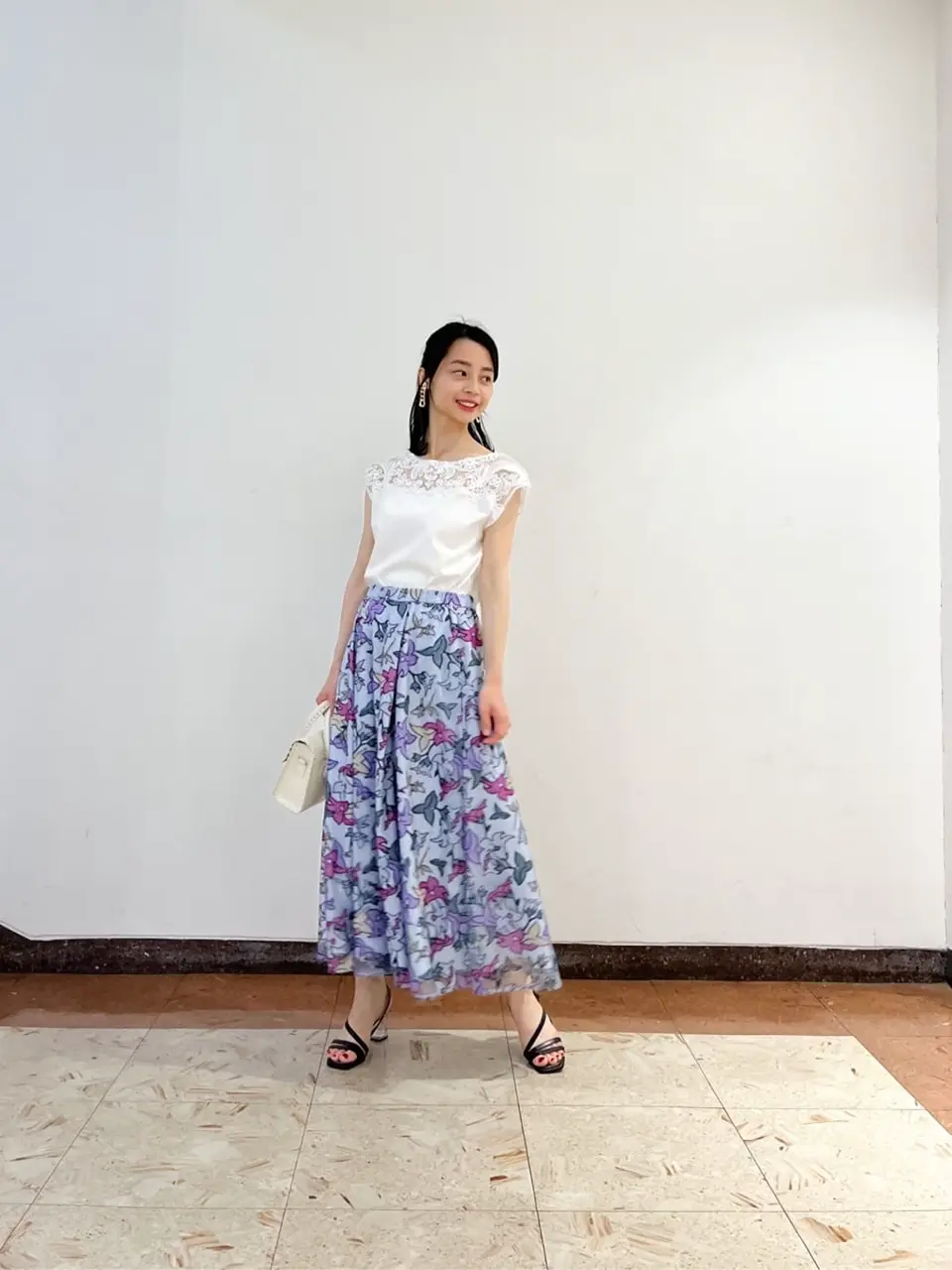 GRACE CONTINENTAL The Banquet yuri コーディネート画像