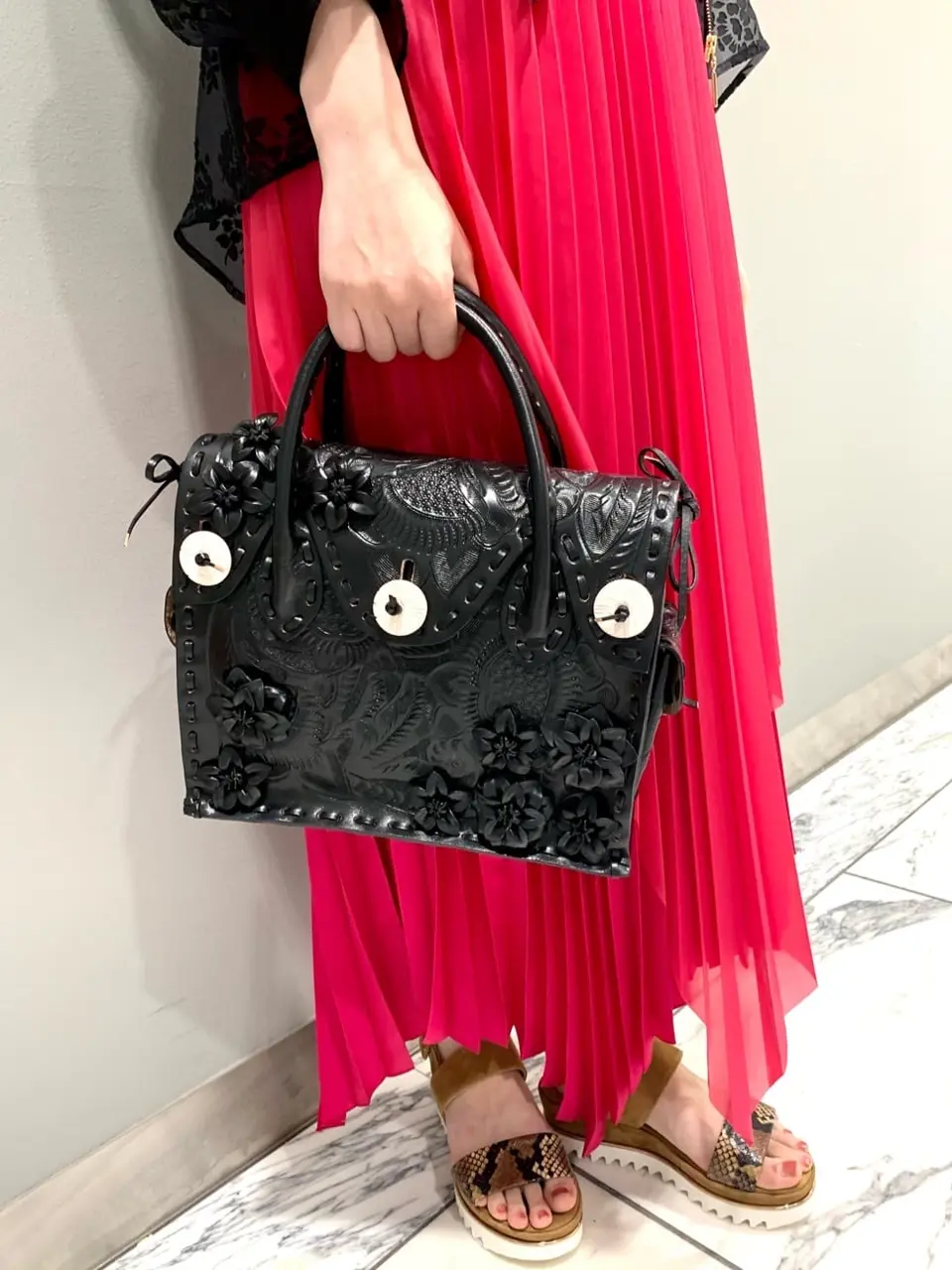 GRACE CONTINENTAL The Banquet eri コーディネート画像