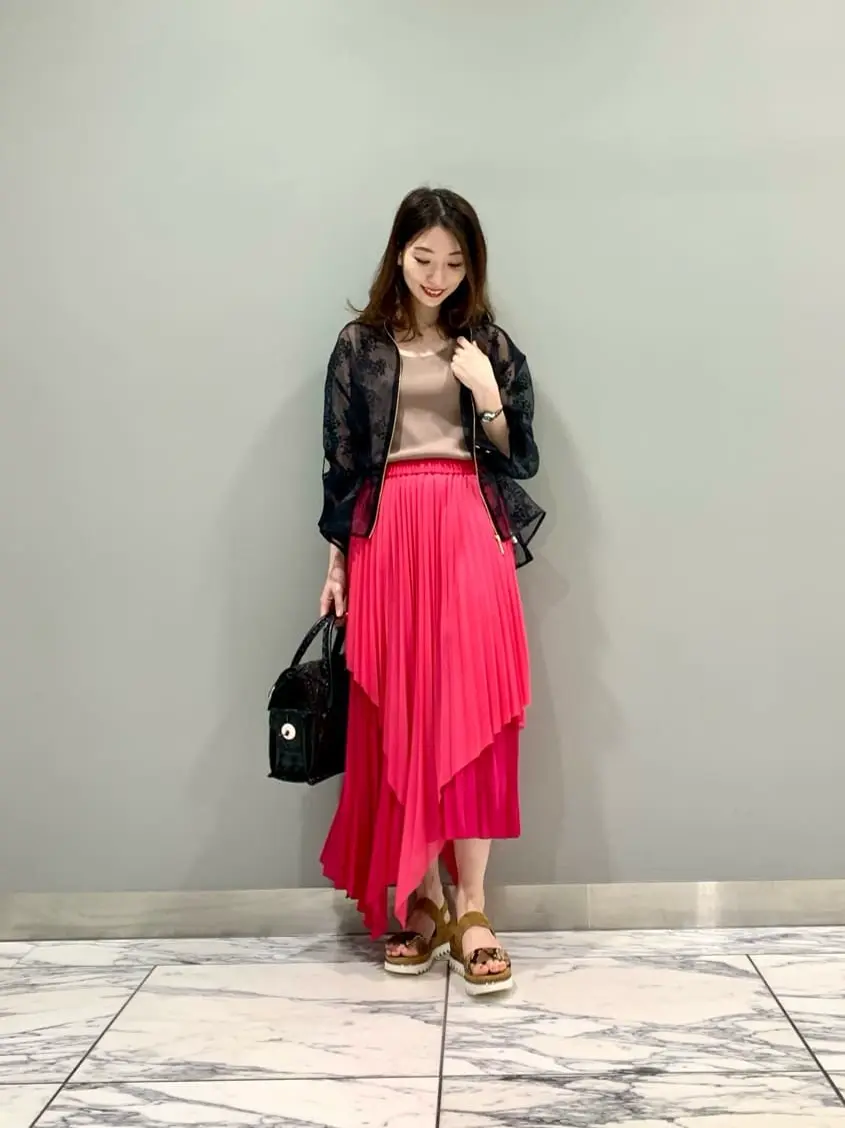 GRACE CONTINENTAL The Banquet eri コーディネート画像