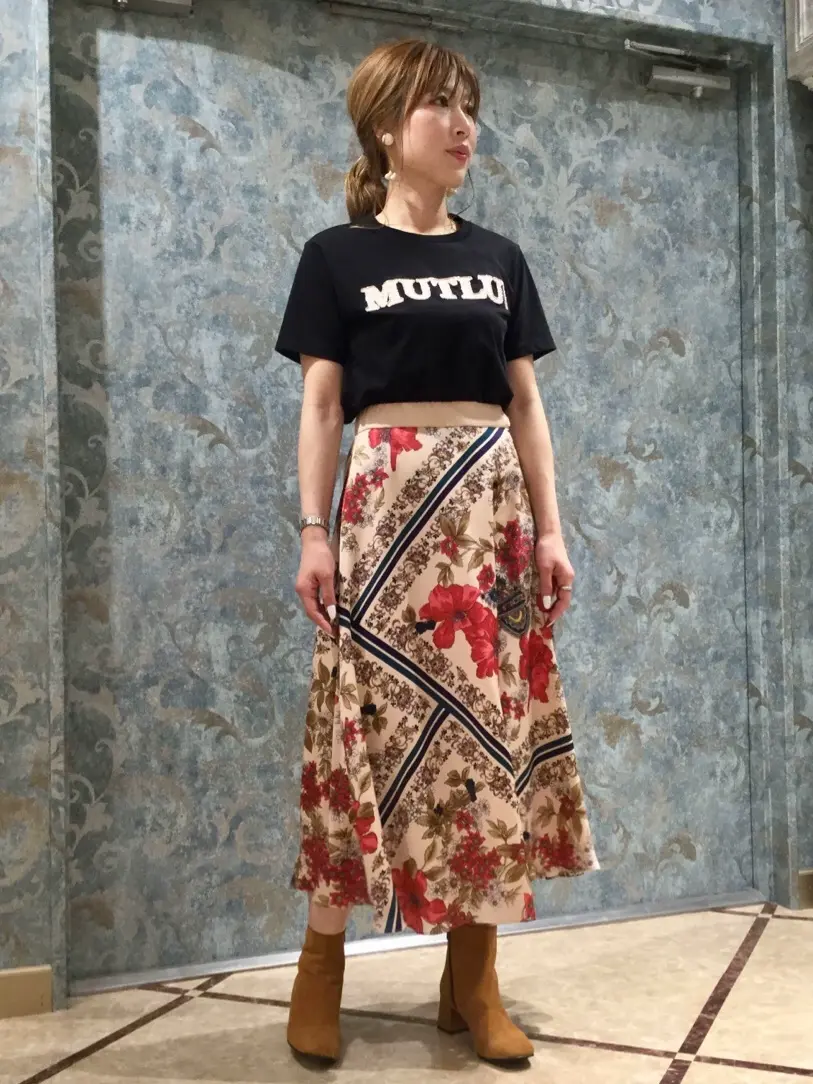 GRACE CONTINENTAL The Banquet 泉　智子 コーディネート画像