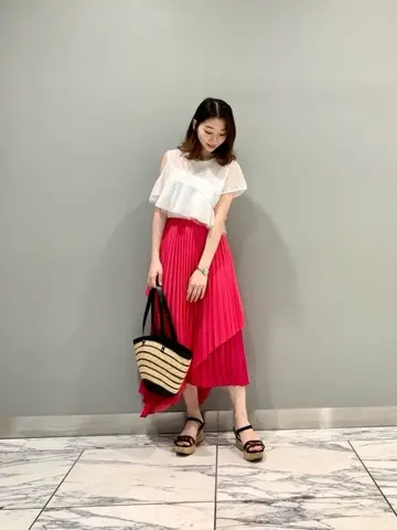 GRACE CONTINENTAL The Banquet eri コーディネート画像