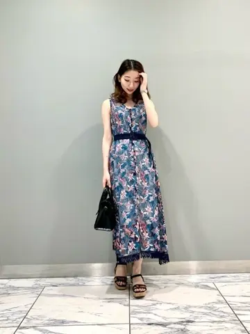 GRACE CONTINENTAL The Banquet eri コーディネート画像