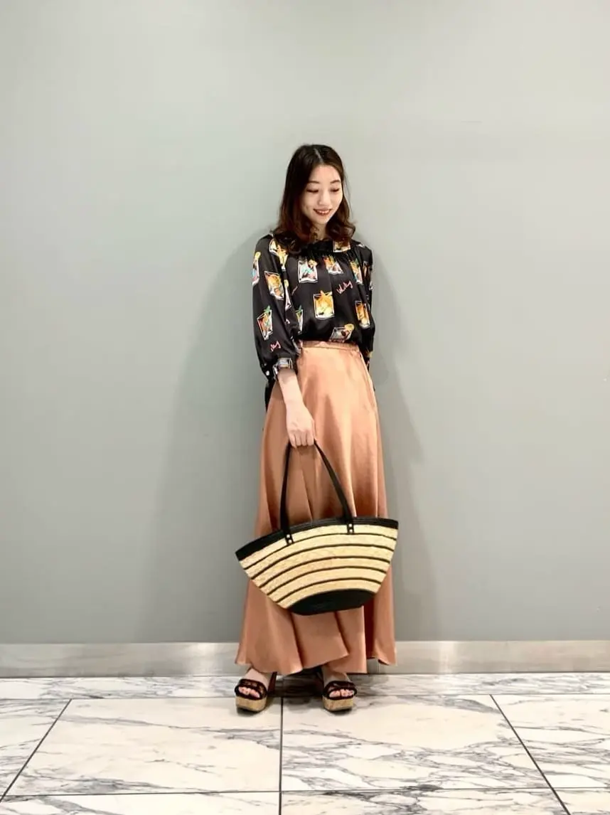 GRACE CONTINENTAL The Banquet eri コーディネート画像