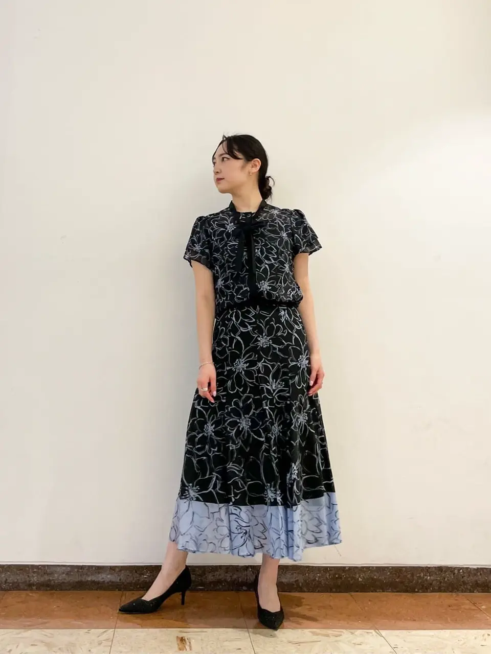 GRACE CONTINENTAL The Banquet SHOKO コーディネート画像