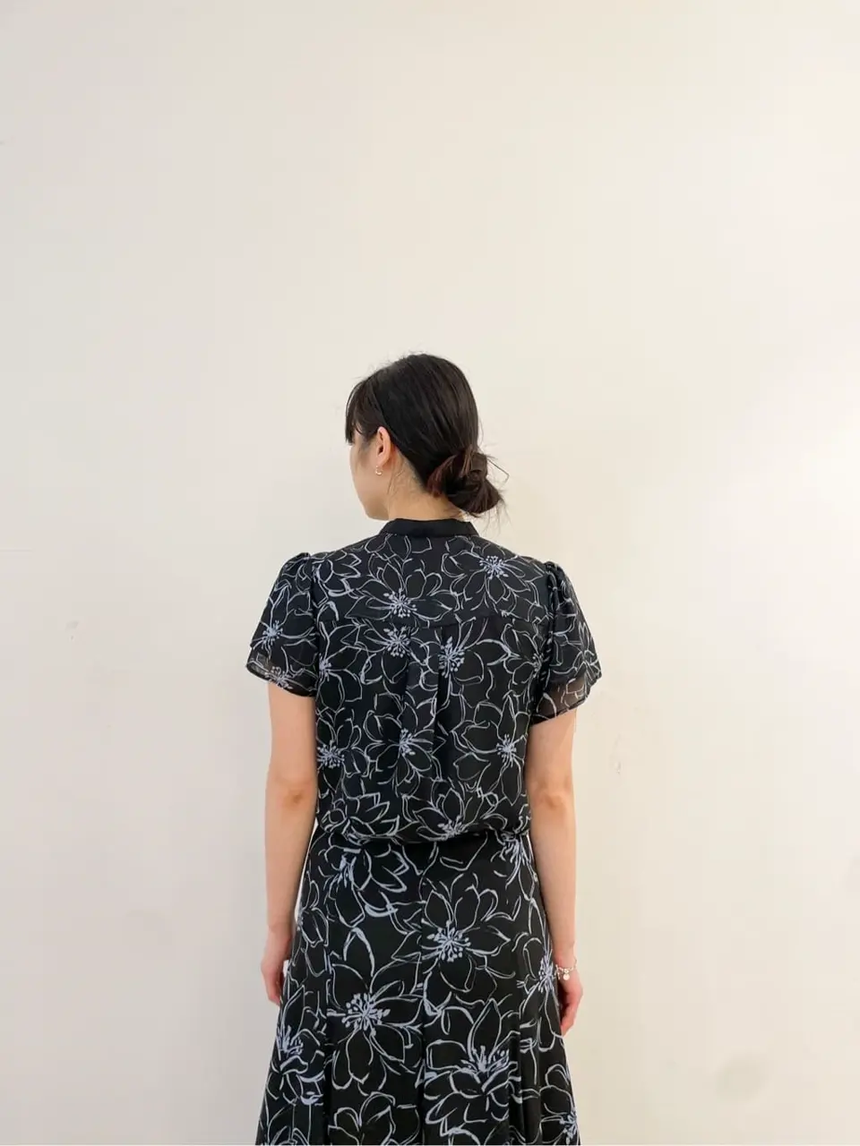 GRACE CONTINENTAL The Banquet SHOKO コーディネート画像