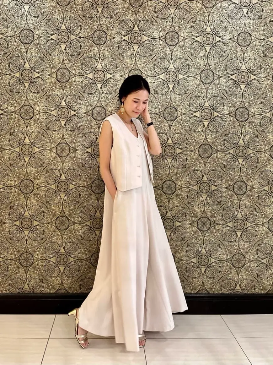 GRACE CONTINENTAL The Banquet 亀田 未希 コーディネート画像