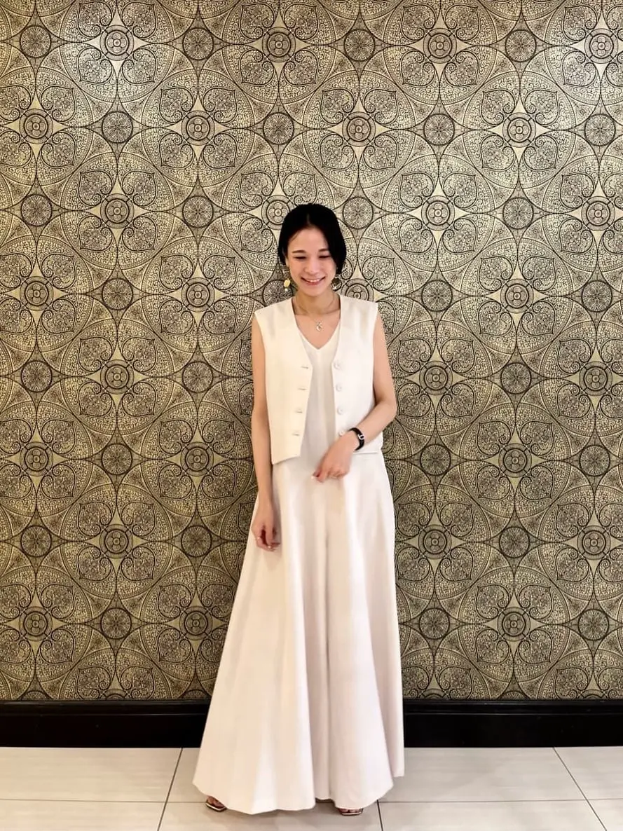 GRACE CONTINENTAL The Banquet 亀田 未希 コーディネート画像