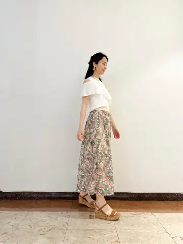 GRACE CONTINENTAL The Banquet yuri コーディネート画像