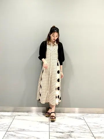 GRACE CONTINENTAL The Banquet eri コーディネート画像