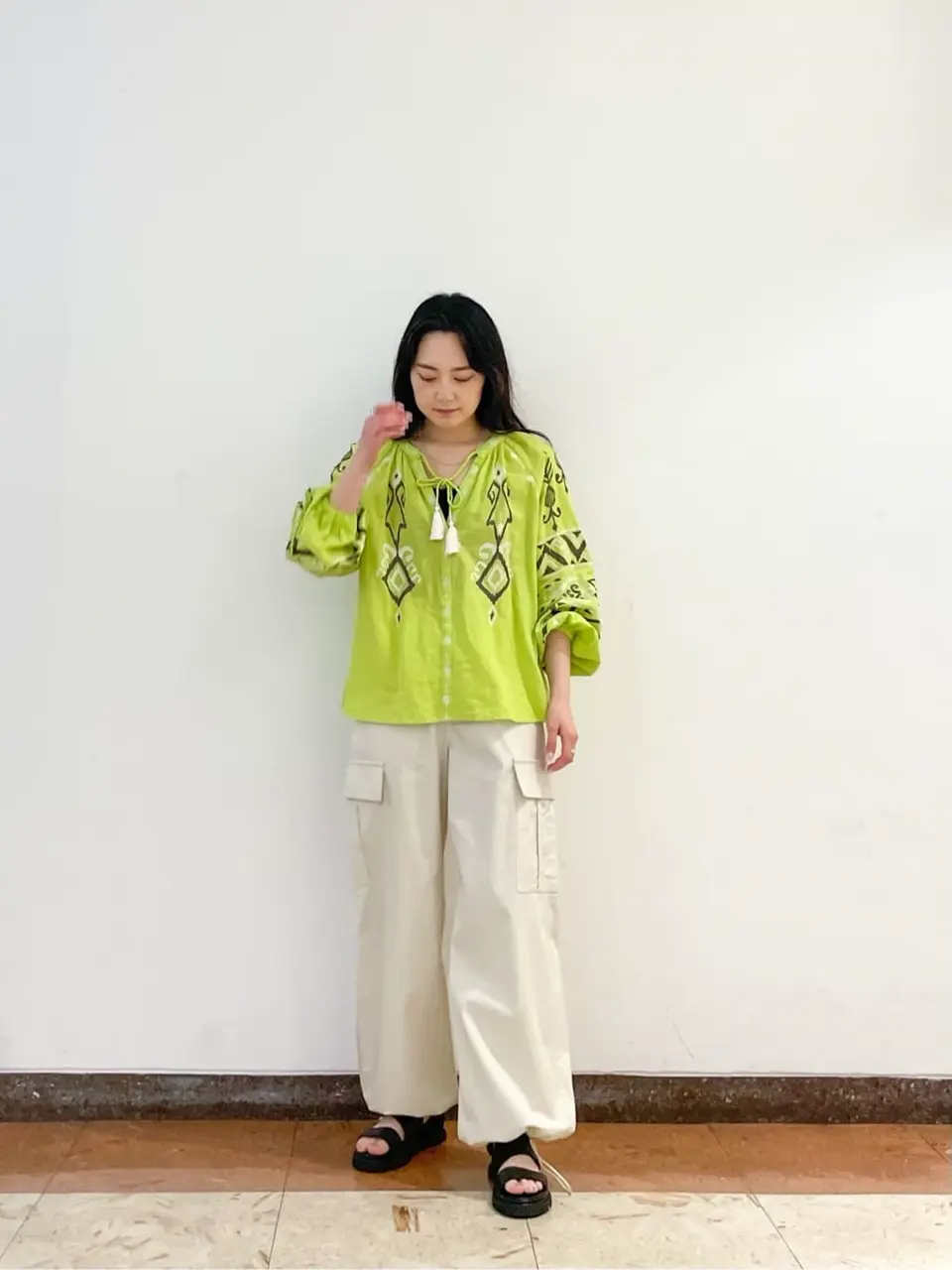 GRACE CONTINENTAL The Banquet SHOKO コーディネート画像