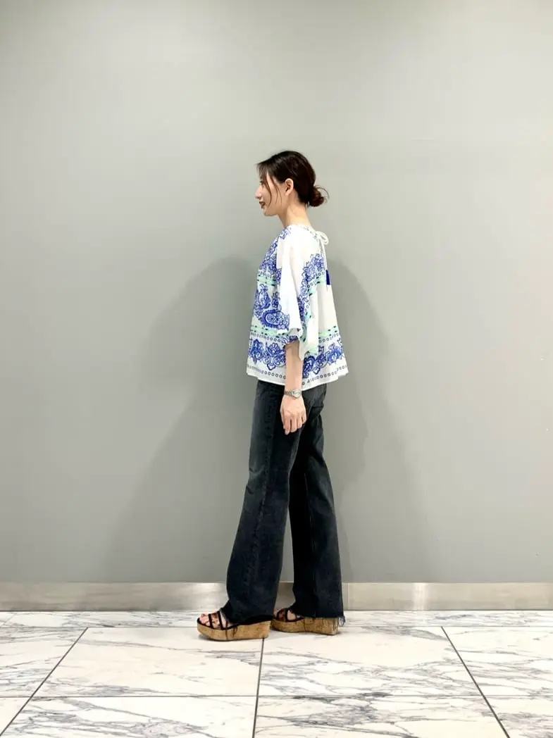 GRACE CONTINENTAL The Banquet eri コーディネート画像