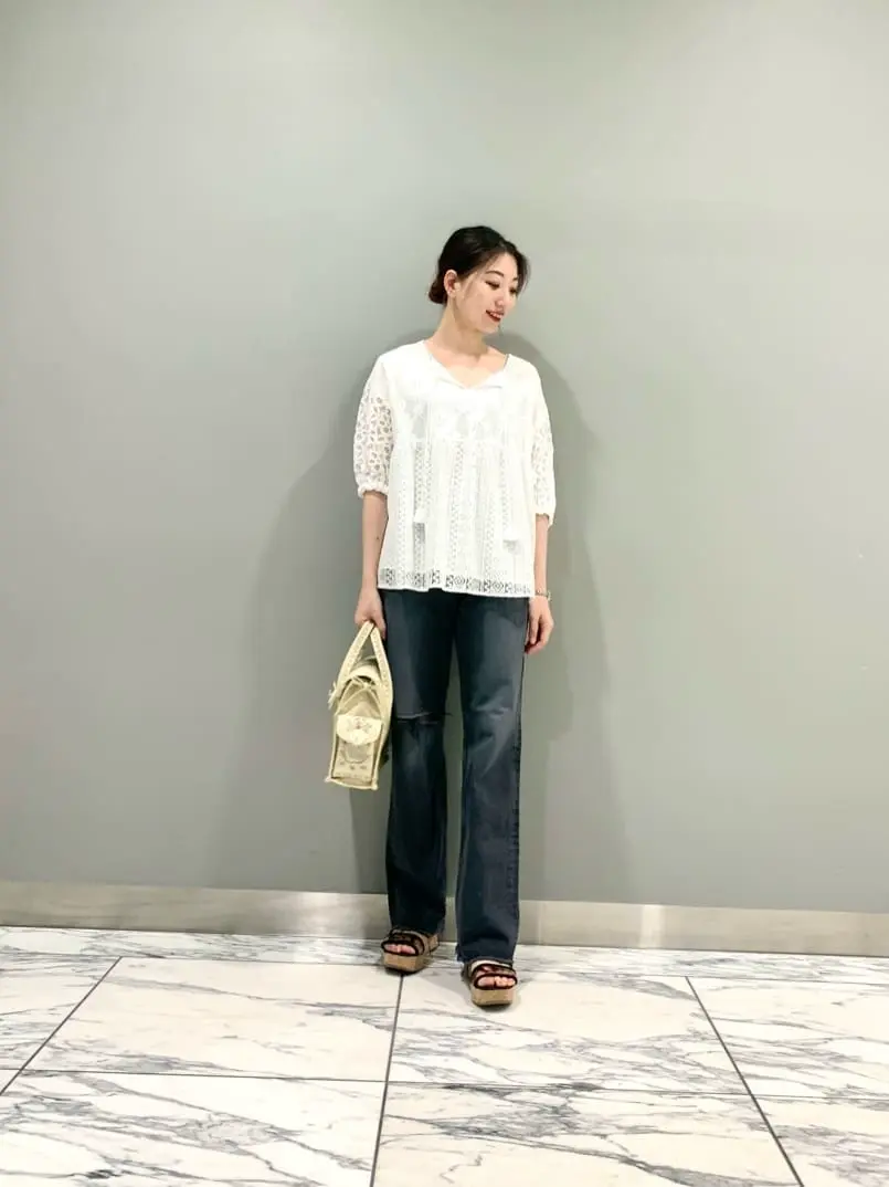 GRACE CONTINENTAL The Banquet eri コーディネート画像