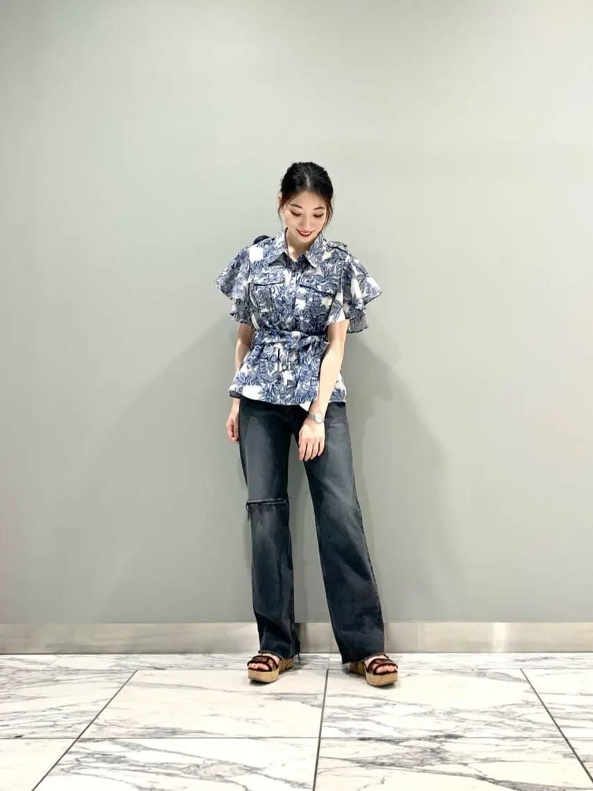 GRACE CONTINENTAL The Banquet eri コーディネート画像