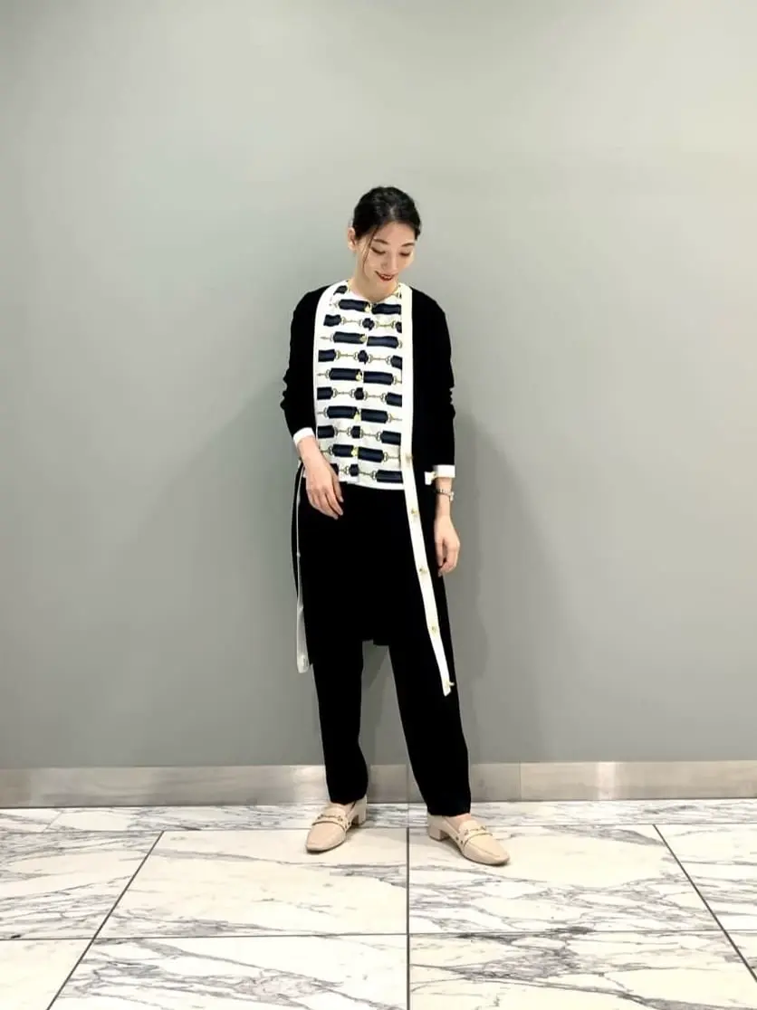 GRACE CONTINENTAL The Banquet eri コーディネート画像