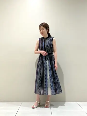 GRACE CONTINENTAL The Banquet 泉　智子 コーディネート画像