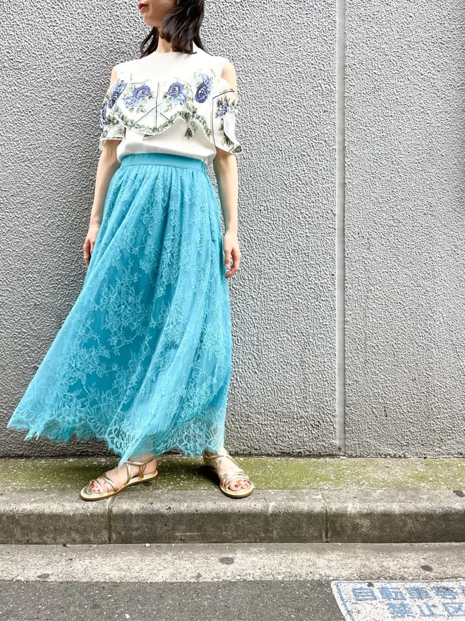 GRACE CONTINENTAL The Banquet yuri コーディネート画像