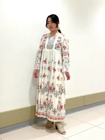 GRACE CONTINENTAL The Banquet 松原 明音 コーディネート画像