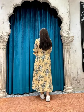 GRACE CONTINENTAL The Banquet 中根　里帆 コーディネート画像