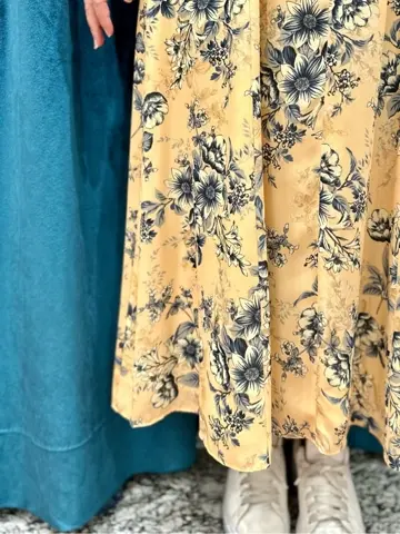 GRACE CONTINENTAL The Banquet 中根　里帆 コーディネート画像