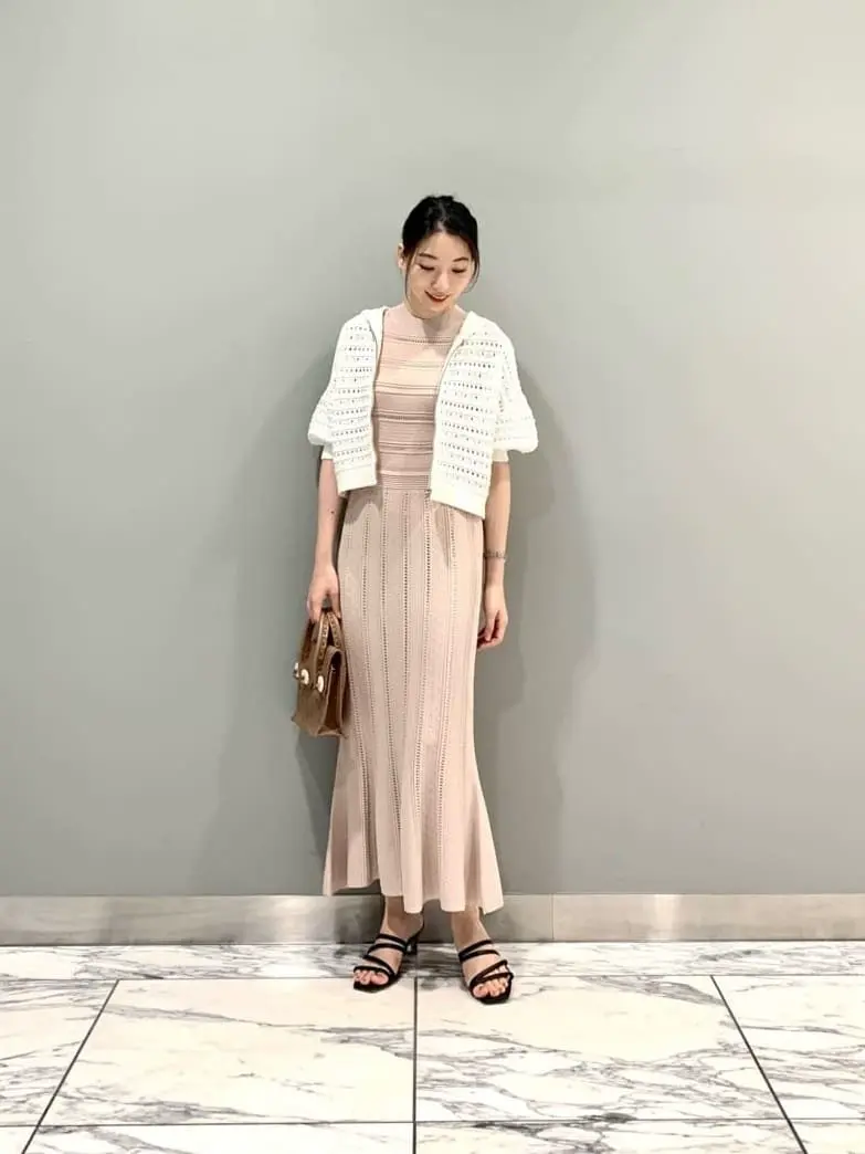 GRACE CONTINENTAL The Banquet eri コーディネート画像