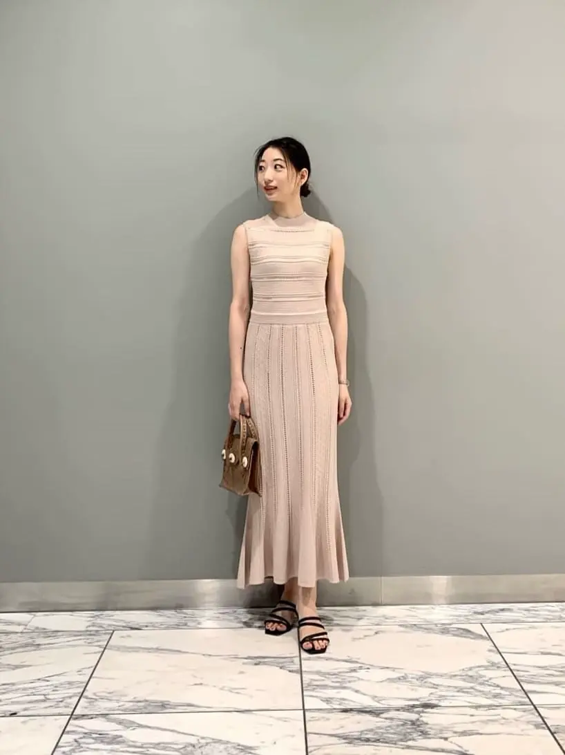 GRACE CONTINENTAL The Banquet eri コーディネート画像