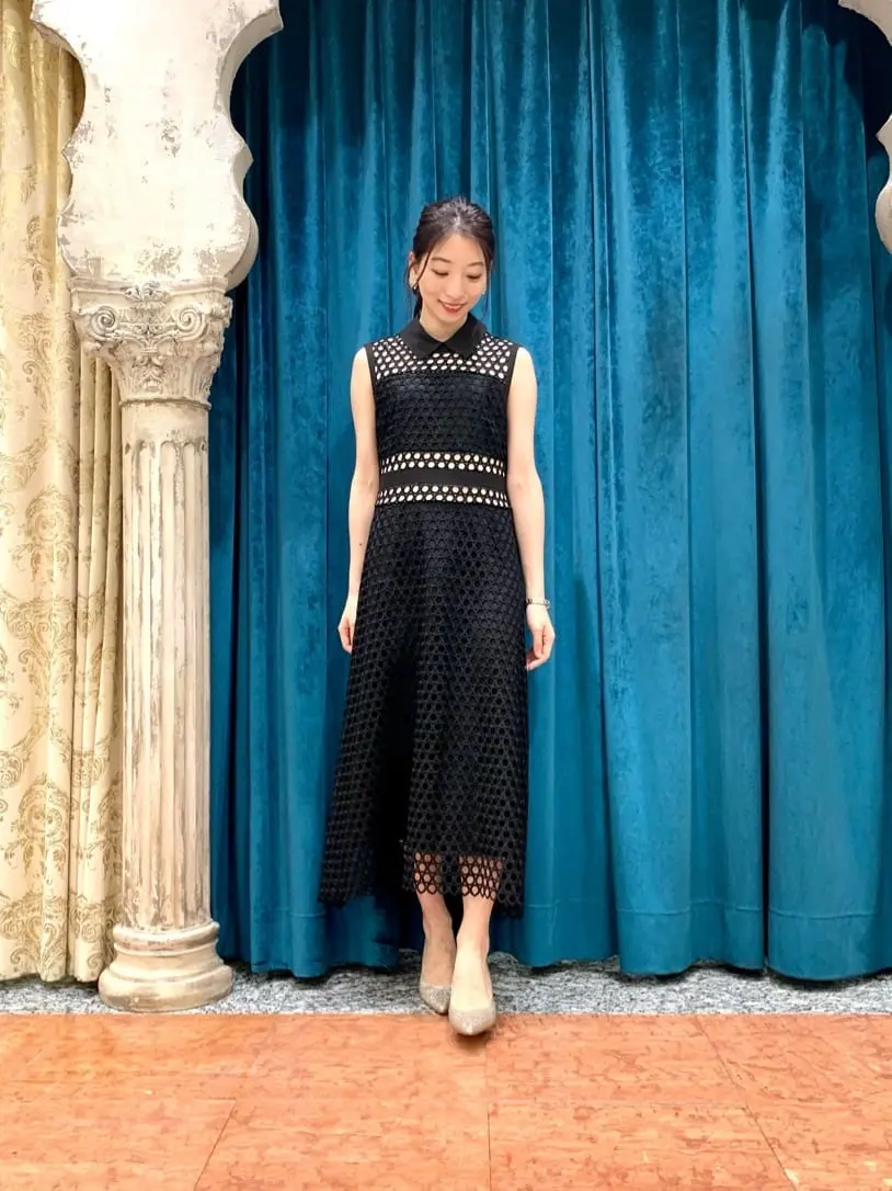 GRACE CONTINENTAL The Banquet eri コーディネート画像