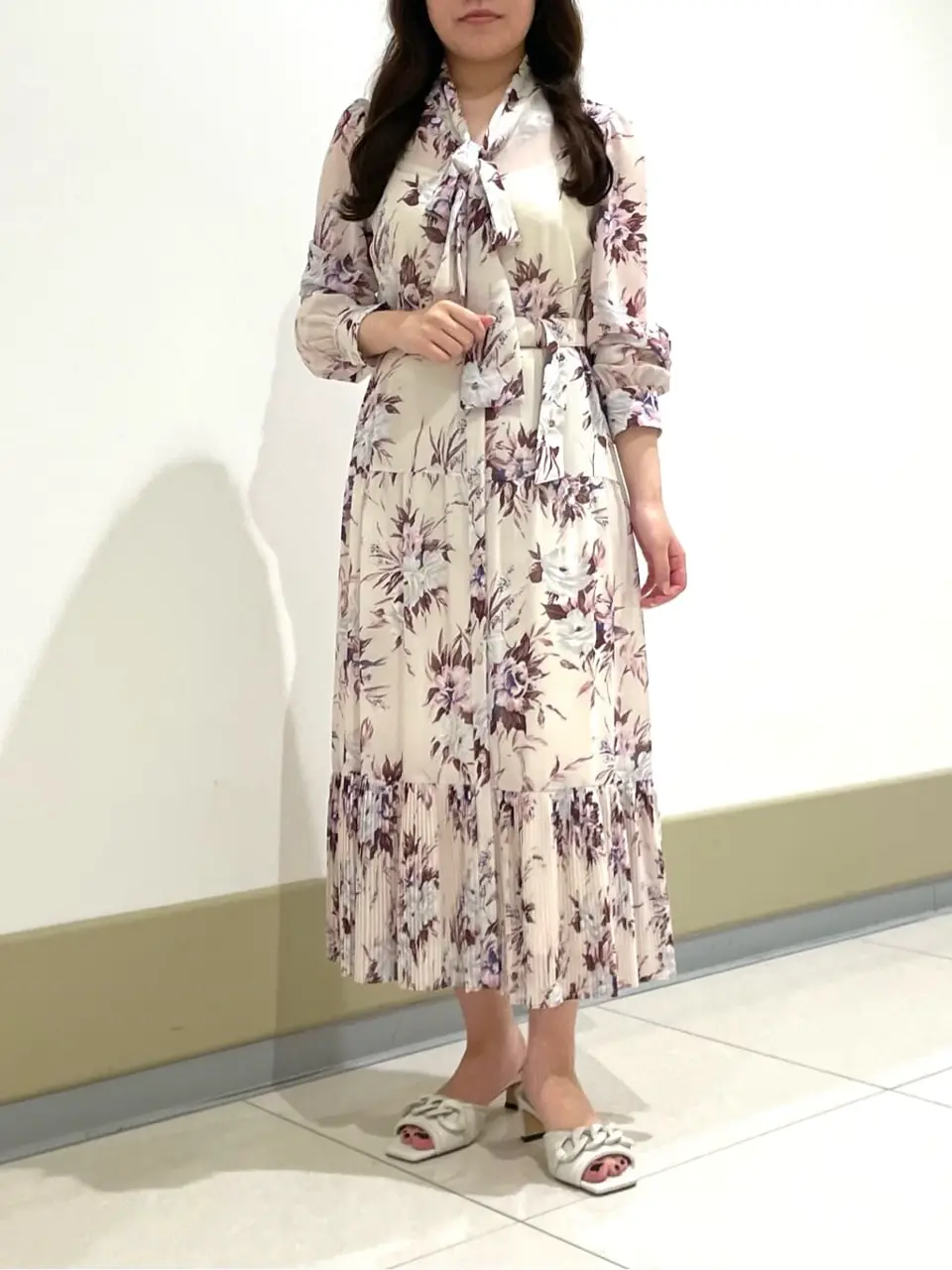 GRACE CONTINENTAL The Banquet 松原 明音 コーディネート画像