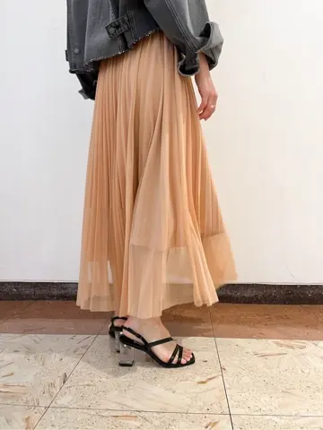 GRACE CONTINENTAL The Banquet yuri コーディネート画像