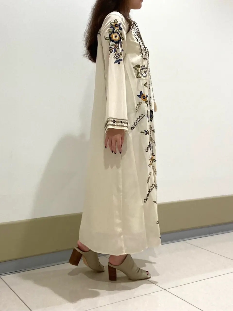 GRACE CONTINENTAL The Banquet 松原 明音 コーディネート画像