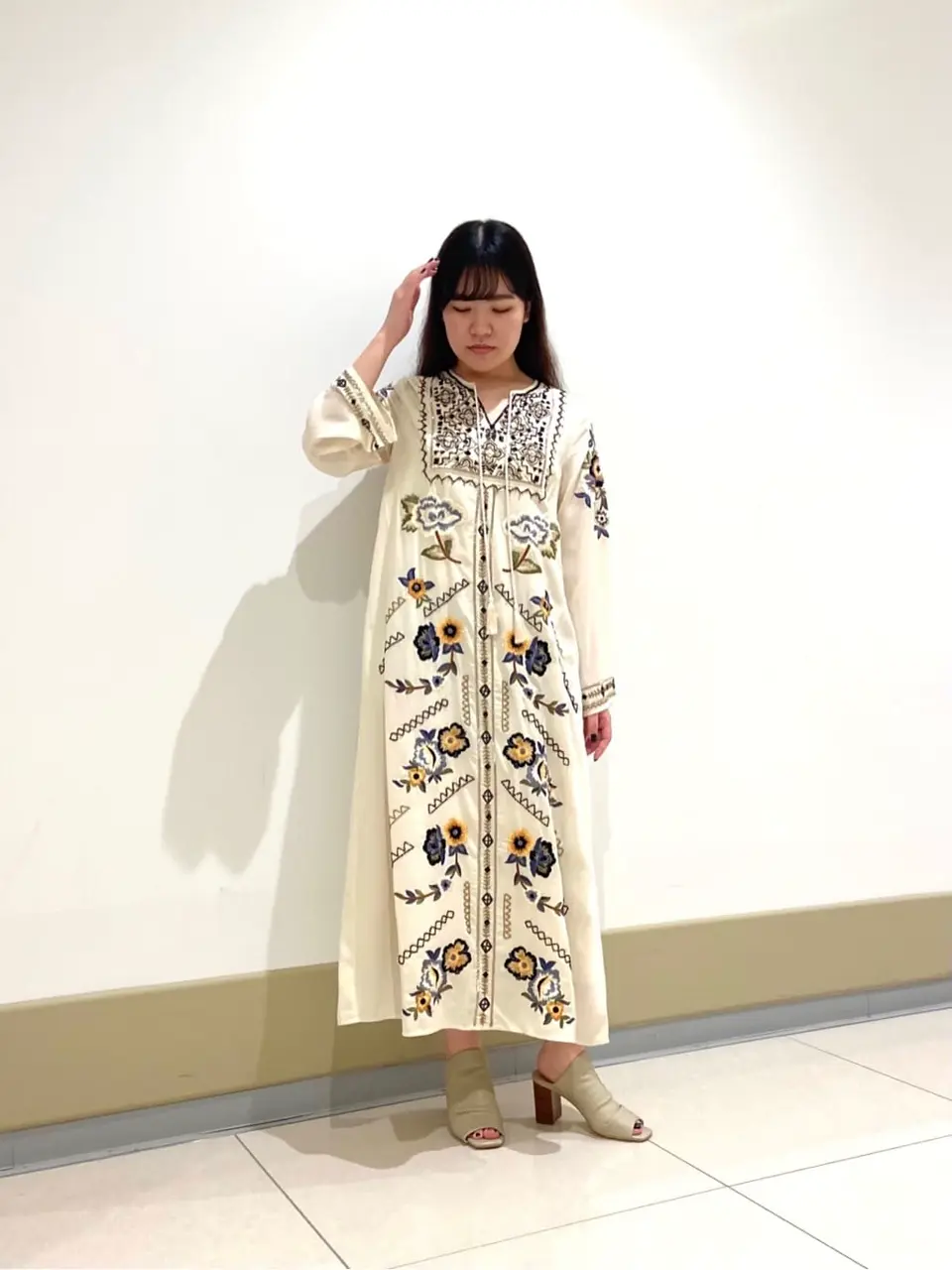 GRACE CONTINENTAL The Banquet 松原 明音 コーディネート画像