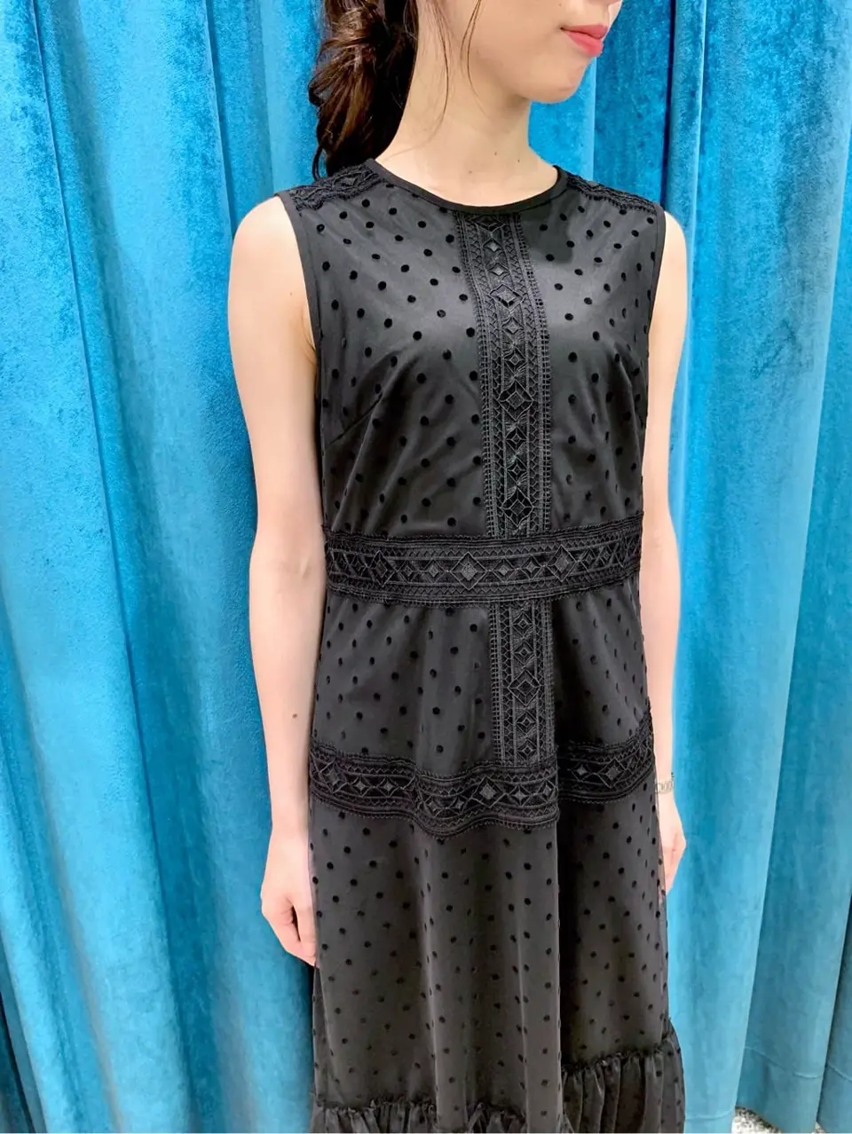 GRACE CONTINENTAL The Banquet eri コーディネート画像