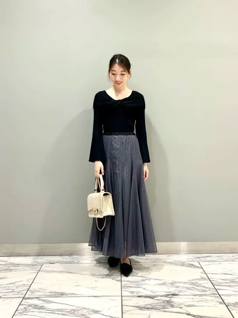 GRACE CONTINENTAL The Banquet eri コーディネート画像